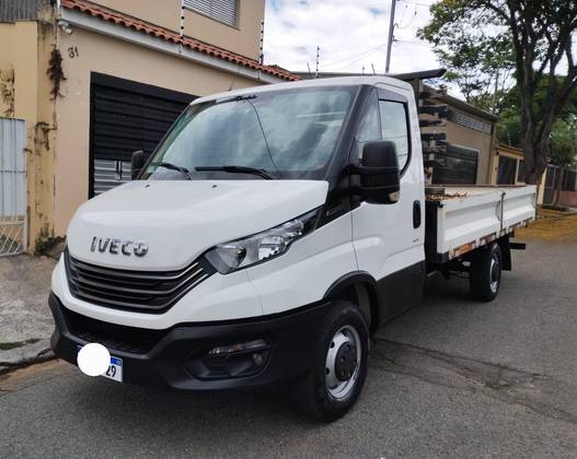 IVECO DAILY 3.0 TURBO DIESEL 35-150 CHASSI CS MANUAL IVECO DAILY 3.0 TURBO DIESEL 35-150 CHASSI CS MANUAL
